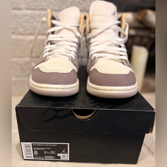 Air Jordan 1 Mid SE Craft “Taupe Haze” US 8 w/ OG Box- Authentic! - Picture 3 of 12